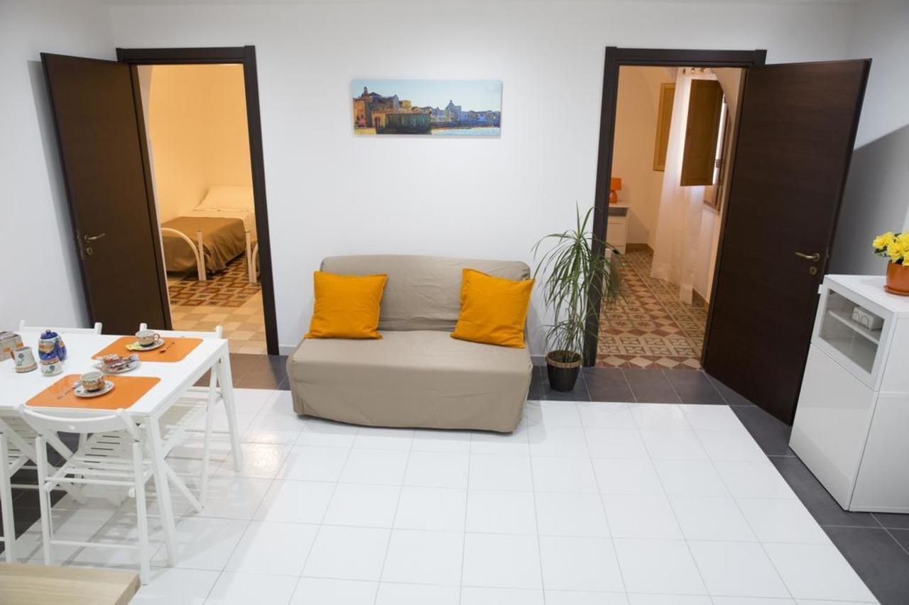 Oltremare Appartamenti Trapani Bagian luar foto